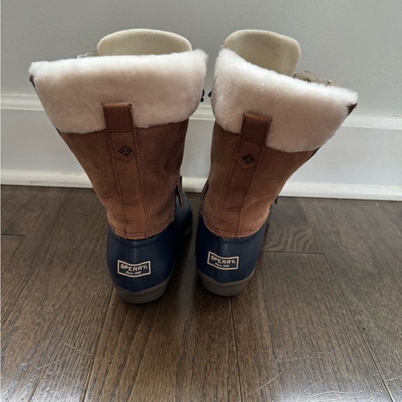 Women’s Sperry Faux Fur Lined Boots - Picture 5 of 6